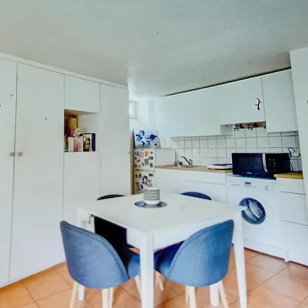 Gare Montparnasse 1 Mins ,fantastic Emplacement ,near To Louvre Meusm And Eiffel Tour Apartment Paris