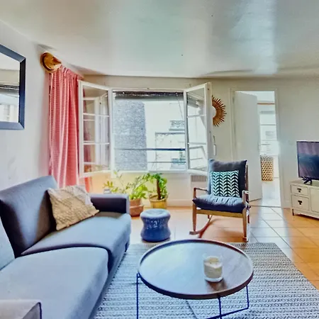 Gare Montparnasse 1 Mins ,fantastic Emplacement ,near To Louvre Meusm And Eiffel Tour Apartment