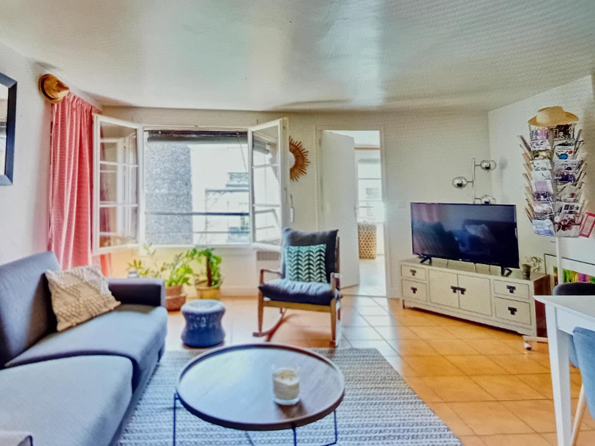 Gare Montparnasse 1 Mins ,fantastic Emplacement ,near To Louvre Meusm And Eiffel Tour * Paris